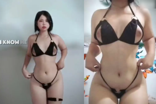 Nàng diện trang phục gợi cảm làm tăng sức hút