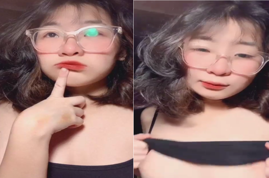 Nàng thiếu nữ cuốn hút bởi nụ cười tươi sáng