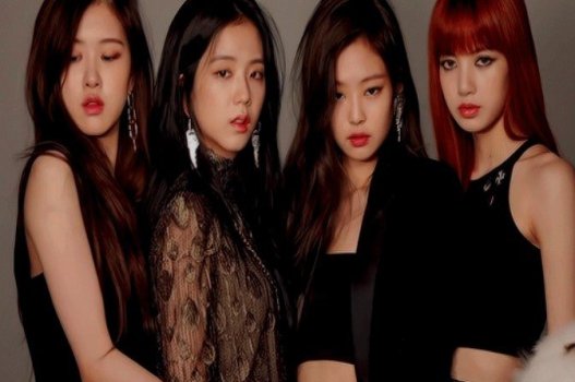 Nhóm nhạc nữ Black Pink đi hát xong còn rủ nhau đi đụ